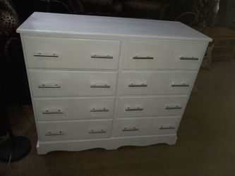 3 Drawers Solid wood dresser