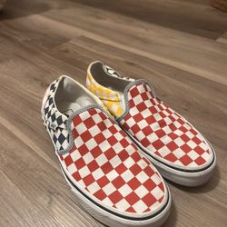 Women’s Vans Women’s Checker Slide On Sneakers