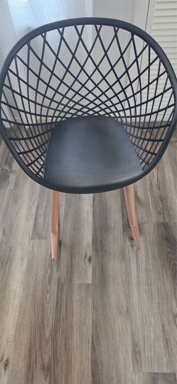 Kurv Rocker Chair Black