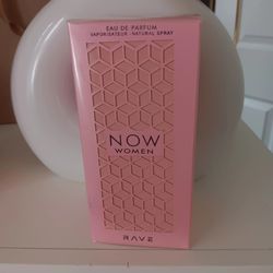 Now woman perfum
