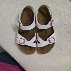 Girls BIRKENSTOCK sandals Size 1