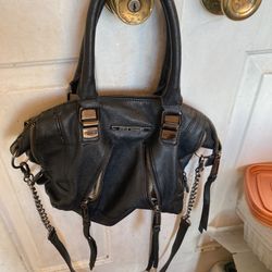 Beautiful Genuine Leader Steve Madden Purse