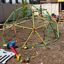 Climbing Dome 