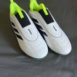 Adidas Cleats 4.5