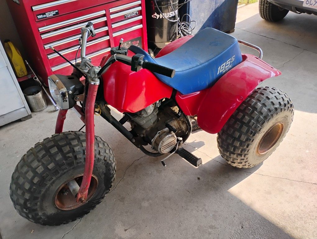 1982 Honda 185s