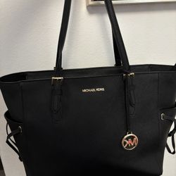 Michael Kors Black Tote Bag 