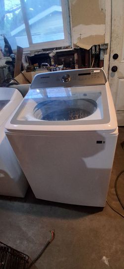 Samsung Washer  2 years old - Can  Deliver