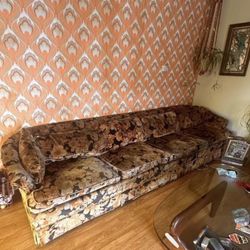 MOVING SALE. Vintage Couch. NEED TO SELL ASAP
