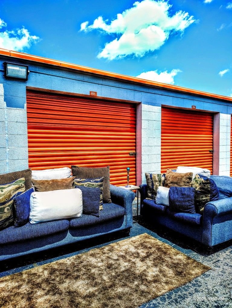 Ashley Lane Living Room Set
