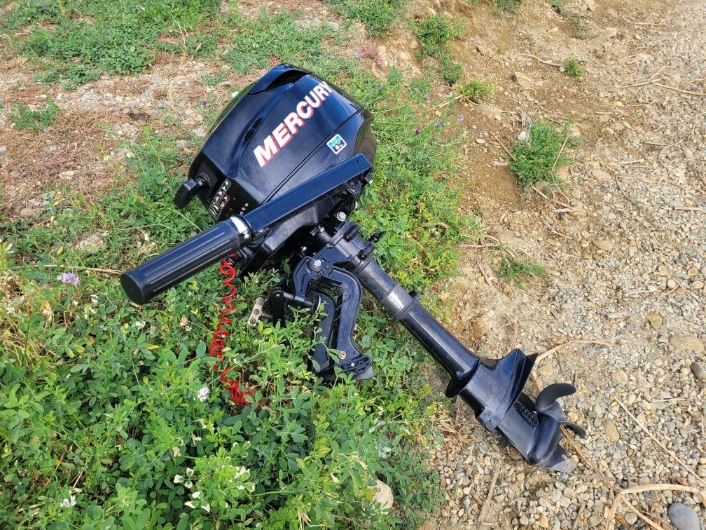 Mercury 4-Stroke Outboard 2.5HP Boat Motor