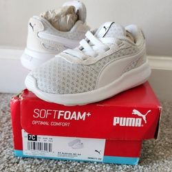 Toddler Puma Shoes (7c)