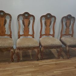 Free Dining room Table And 4 Chairs