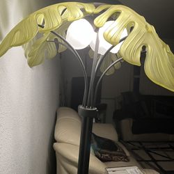 Beautiful  Floor Lamp, Very Unique.