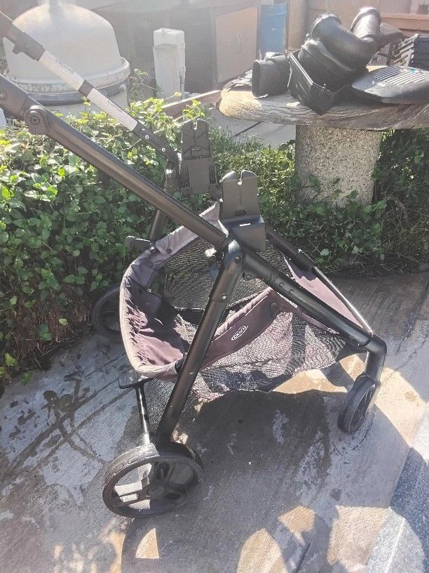 Universal Stroller
