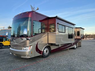 2008 Country Coach Tribute 260 Sequoia 40’ Quad-Slide Luxury Diesel
