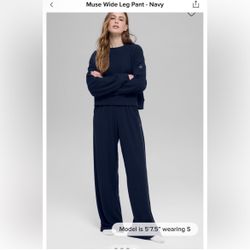 ALO Muse Wide Leg Pants