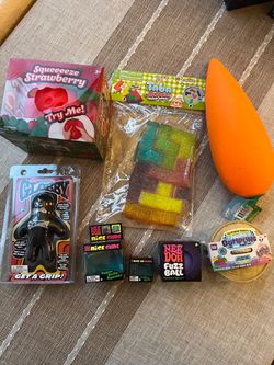 Squishy BUNDLE! Authentic NeeDoh, RMS, Taba-Licious & More ā 8 Pieces