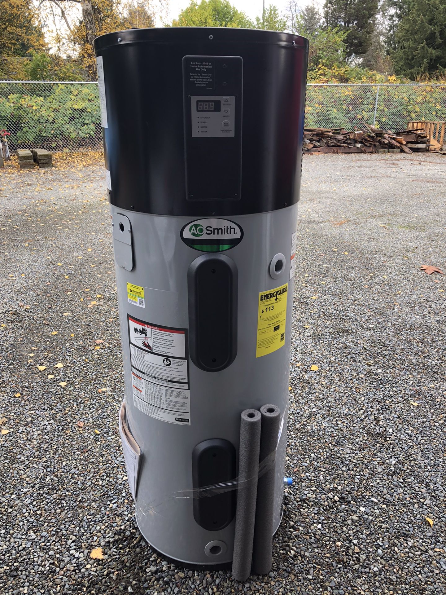 AO Smith 50 Gallon Hybrid Water Heater new, no box.
