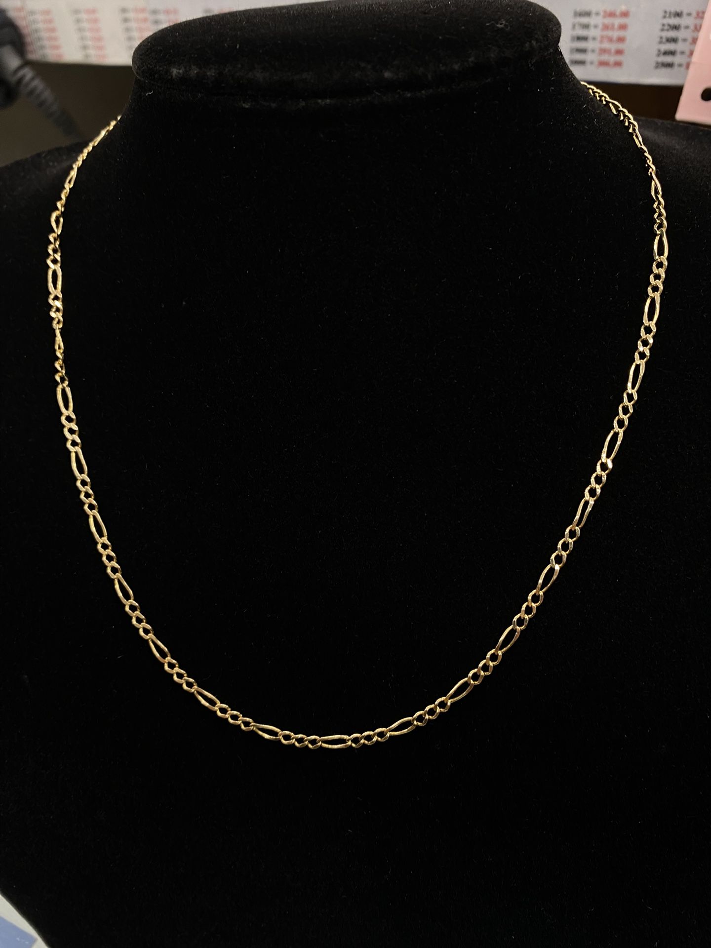 $500 Yellow Gold Figaro Chain