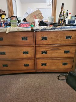 Chest of drawer and dresser