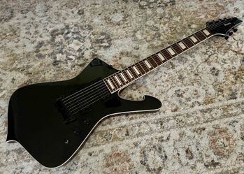 RARE - 2013 Ibanez Iceman IC507 NEAR MINT!