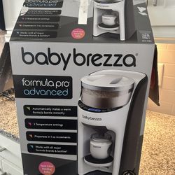 Baby Brezza New and Improved Formula Pro Advanced Formula Dispenser Machine