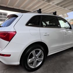 Audi Q5 3.2 S-line Quattro 