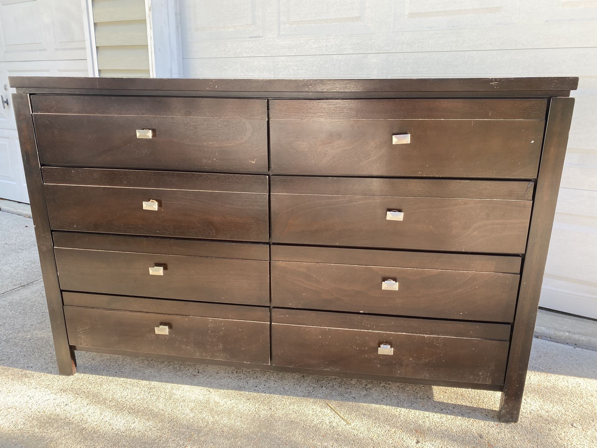 Coaster Furniture Andover 8-Drawer Dresser