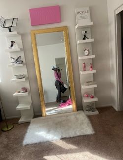 BEDROOM SET UP