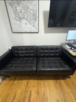 Modern sofa set
