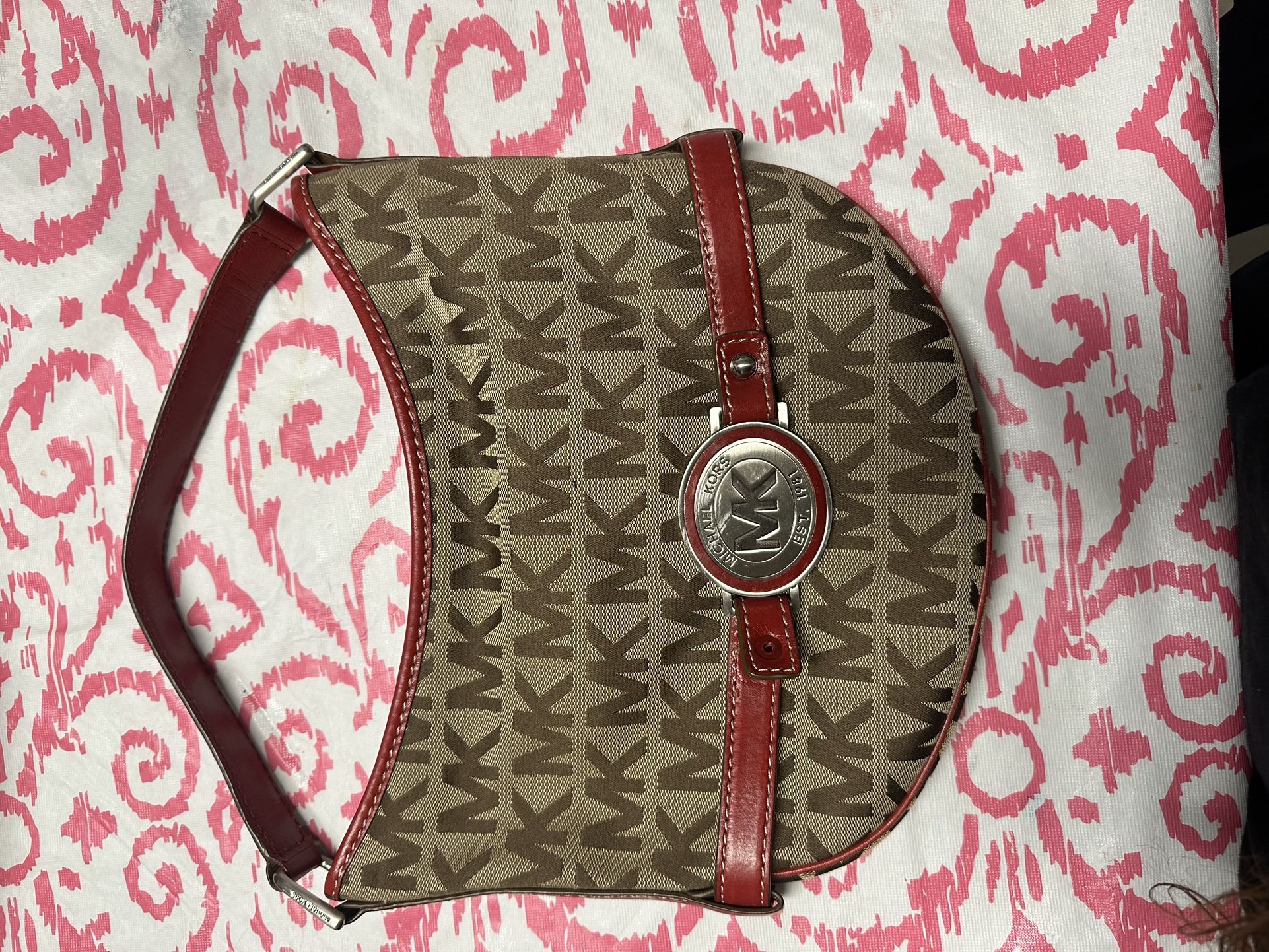 Micheal Kors Shoulder Red-trimmer Bag