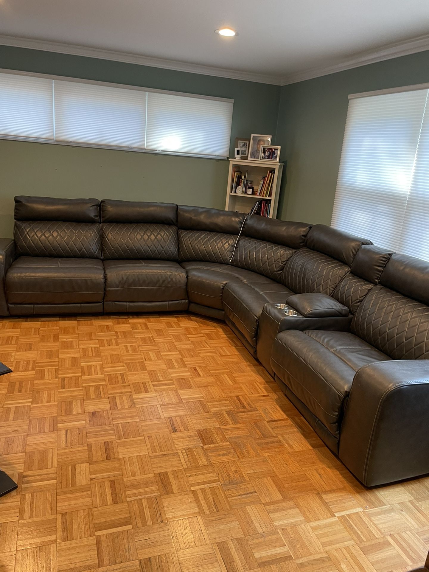 Power Reclining Sectional Couch