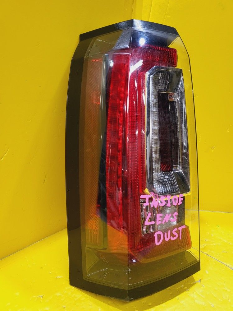 2015 2016 2017 2018 2019 2020 GMC Yukon Tail Light Left LH Driver OEM LED Lamp