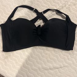 Torrid Black Bikini Top With Built In Shelf Bra And Adjustable Straps