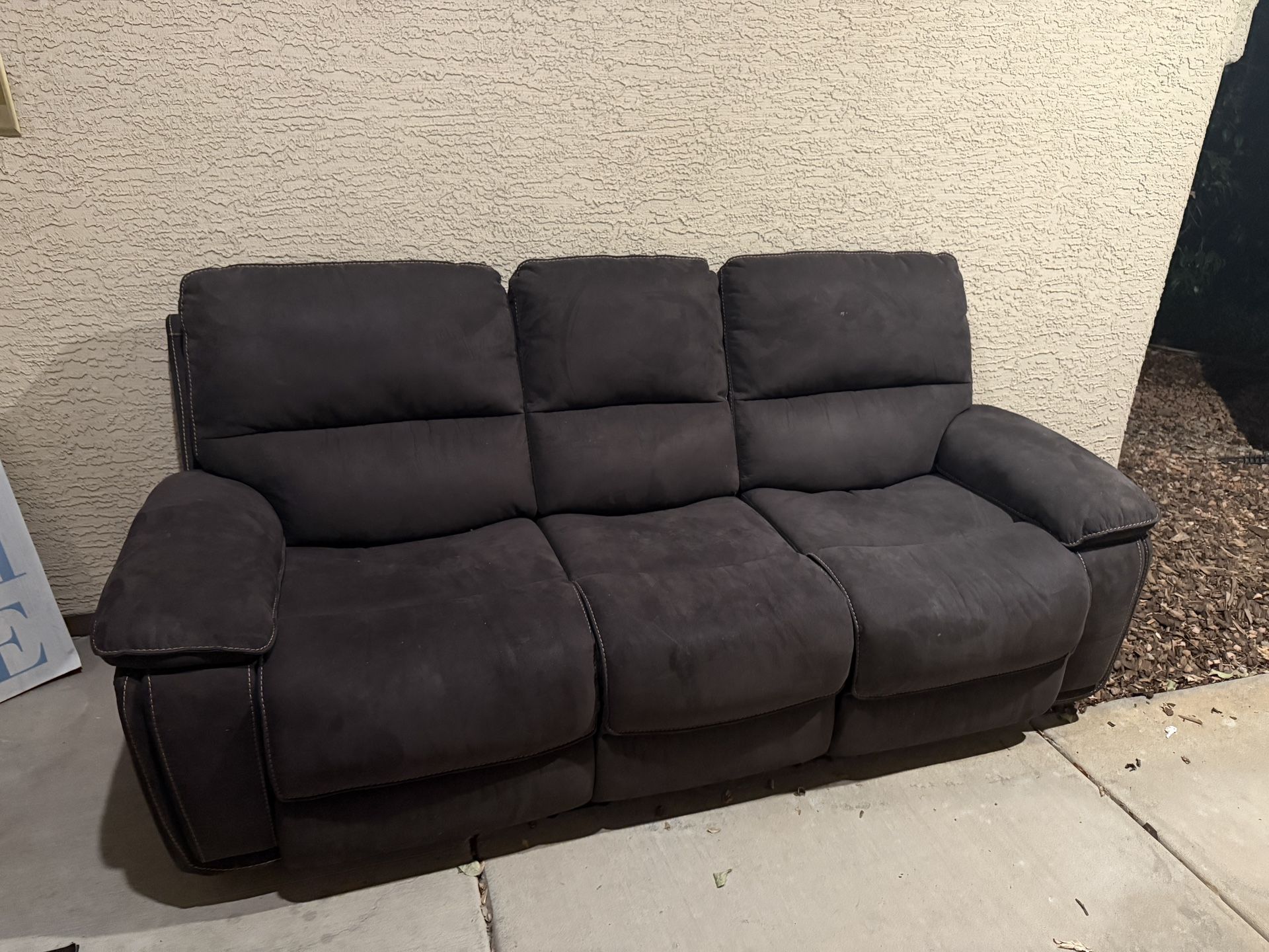 Couch double recliner