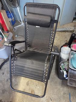 Gravity chairs