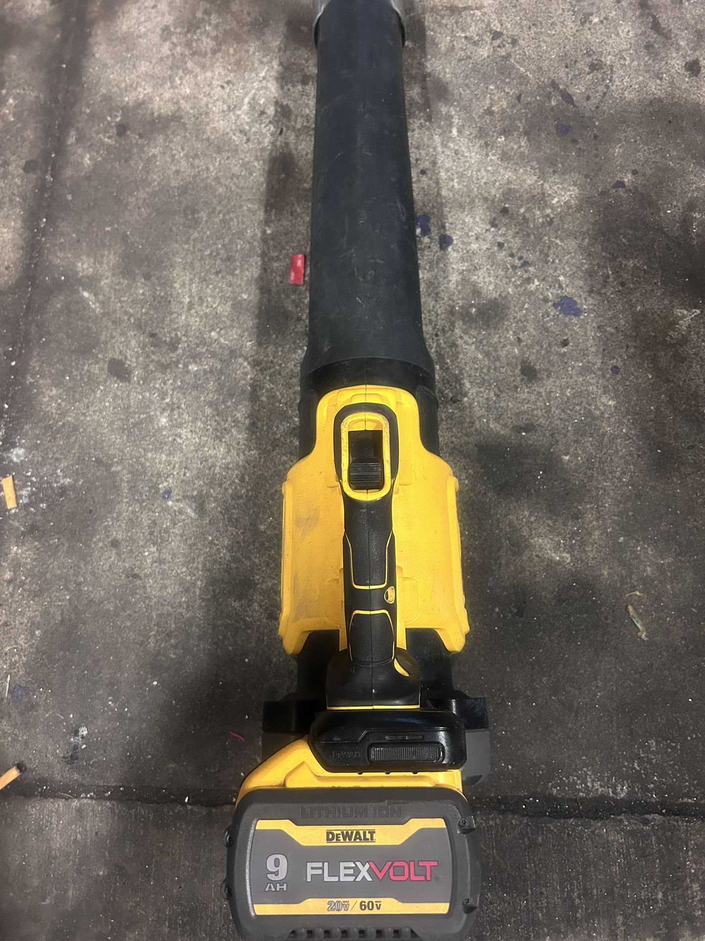 Dewalt Blower Dcbl722 And Default Battery flex volt no charger