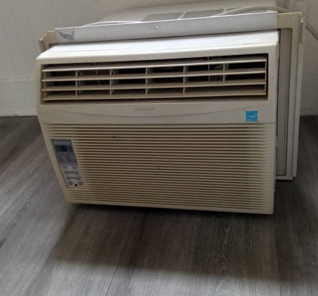 Sharp 12,500 BTU Air Conditione