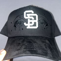 SB CRY CRISTAL BLACK HAT