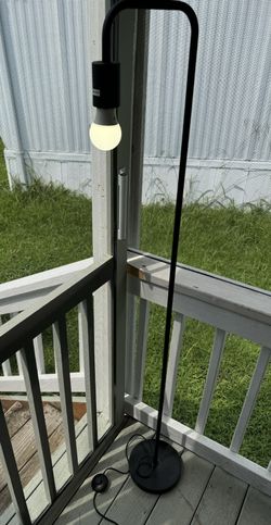 Modern Black Minimalist Floor Lamp