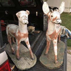 Vintage Concrete buck & doe statues pair yard porch ornament decoration landscaping