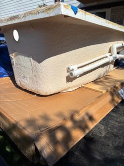 Bathroom jetted tub for free