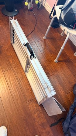5ft Folding Aluminum Wheelchair/Mobility Ramp-Portable