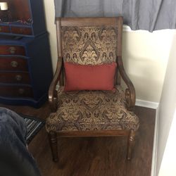 Oversized Accent Chair 