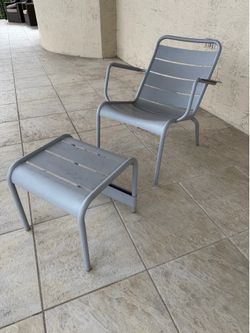 Modern Outdoor patio furniture