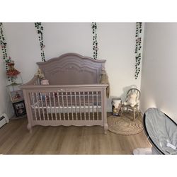 Aurora Evolur Baby Crib 