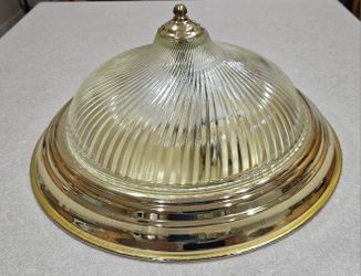 Ceiling light fixture.