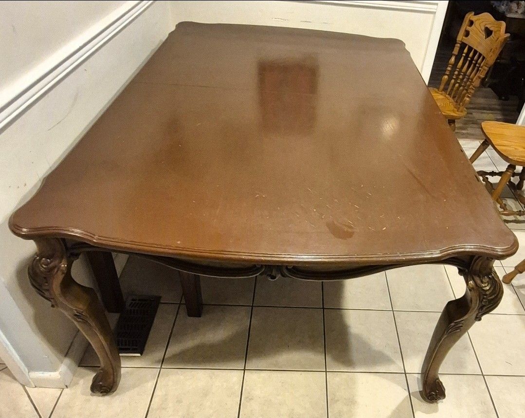 8 Ft Dining Table