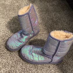 Used Sequin Uggs Size 7