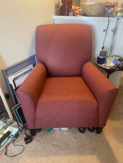 Chair/ Mirror/ Lamp Combo Deal